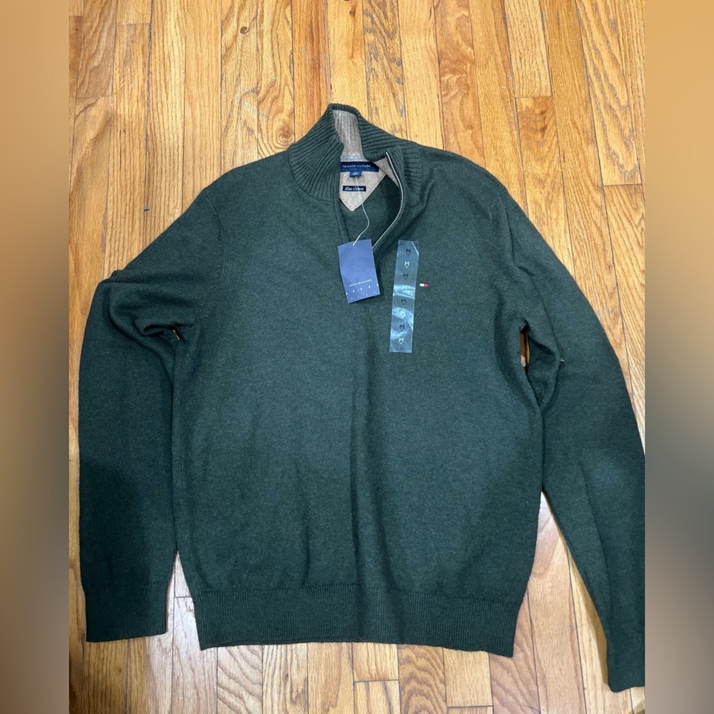 Tommy Hilfiger Men’s Long Sleeve Pullover Sweater